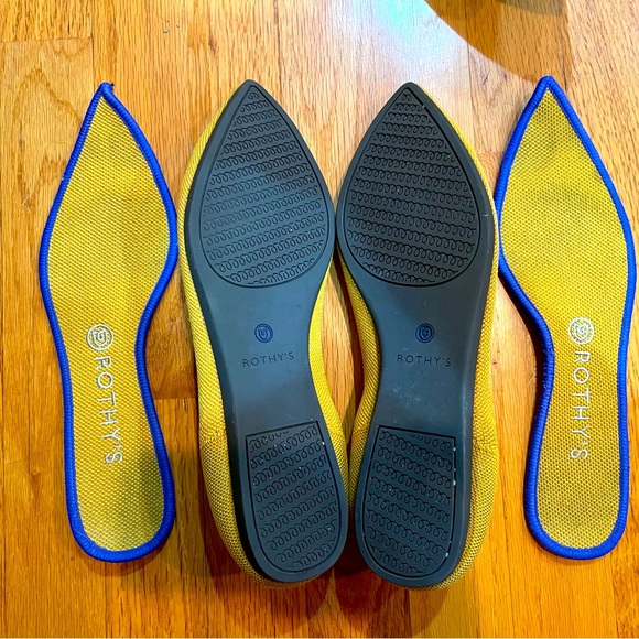 Rothys 9.5 The Point in Marigold - Picture 2 of 2